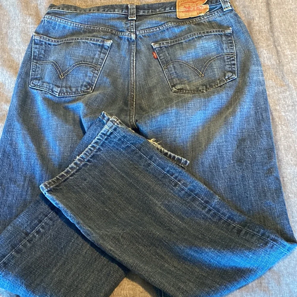 Levis preowned well